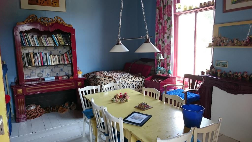 Koningin Van Pieterburen Bed & Breakfast Екстериор снимка